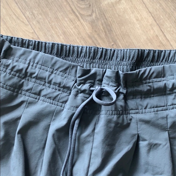 Lightweight Capri pants - Picture 5 of 7